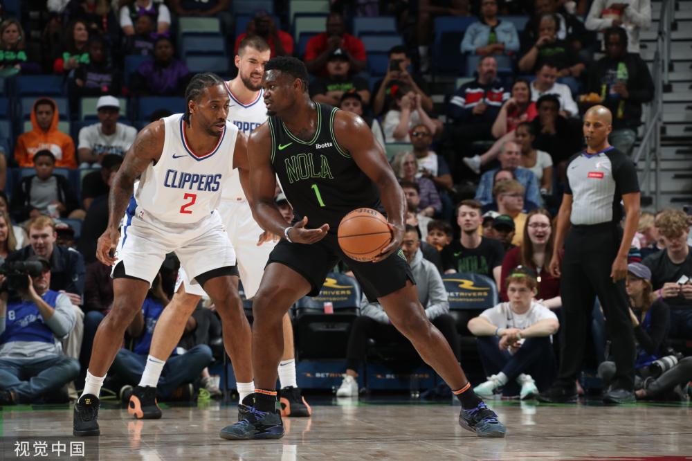 也折射出 也折射出