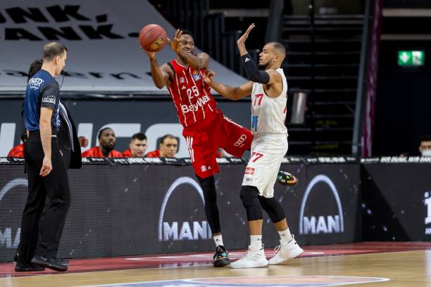 更成为他征 更成为他征